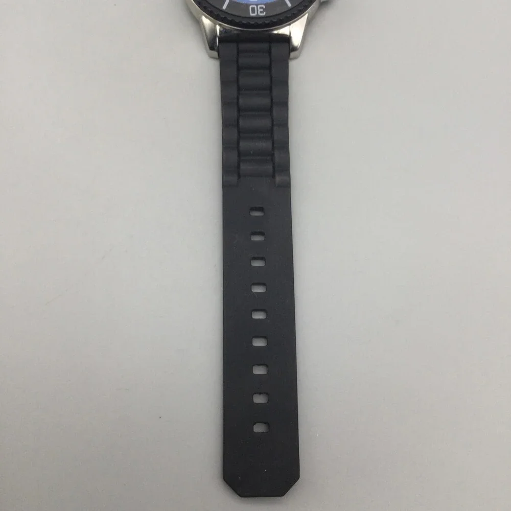 NHL Toronto Maple Leafs Mens Watch 42mm White Dial Black Silicone New Battery